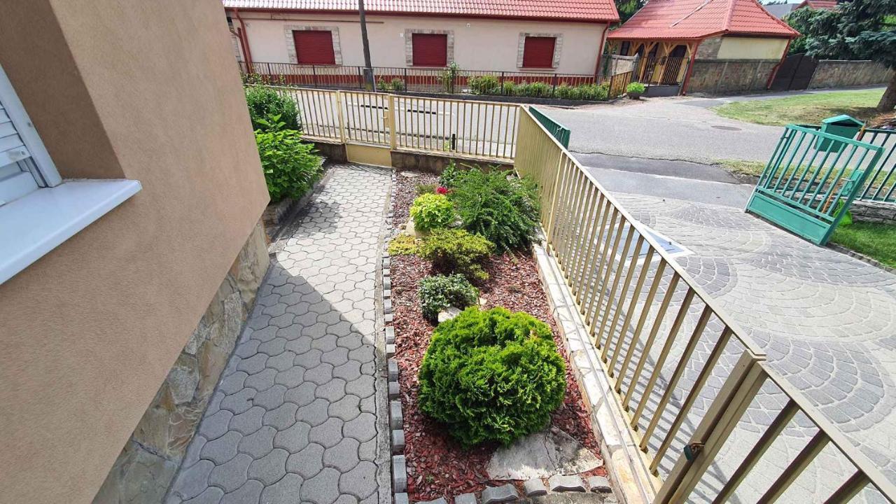 Apartments In Balatonlelle 43115 Exterior foto
